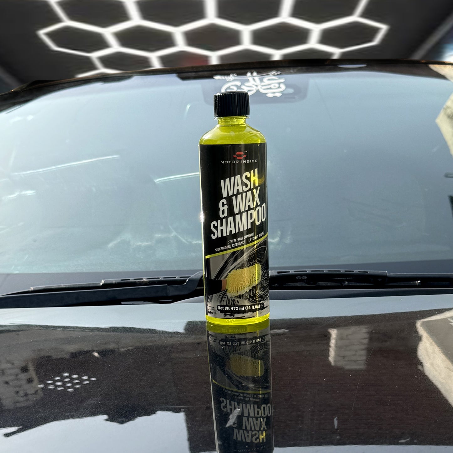 Wash & Wax Shampoo 473 ML